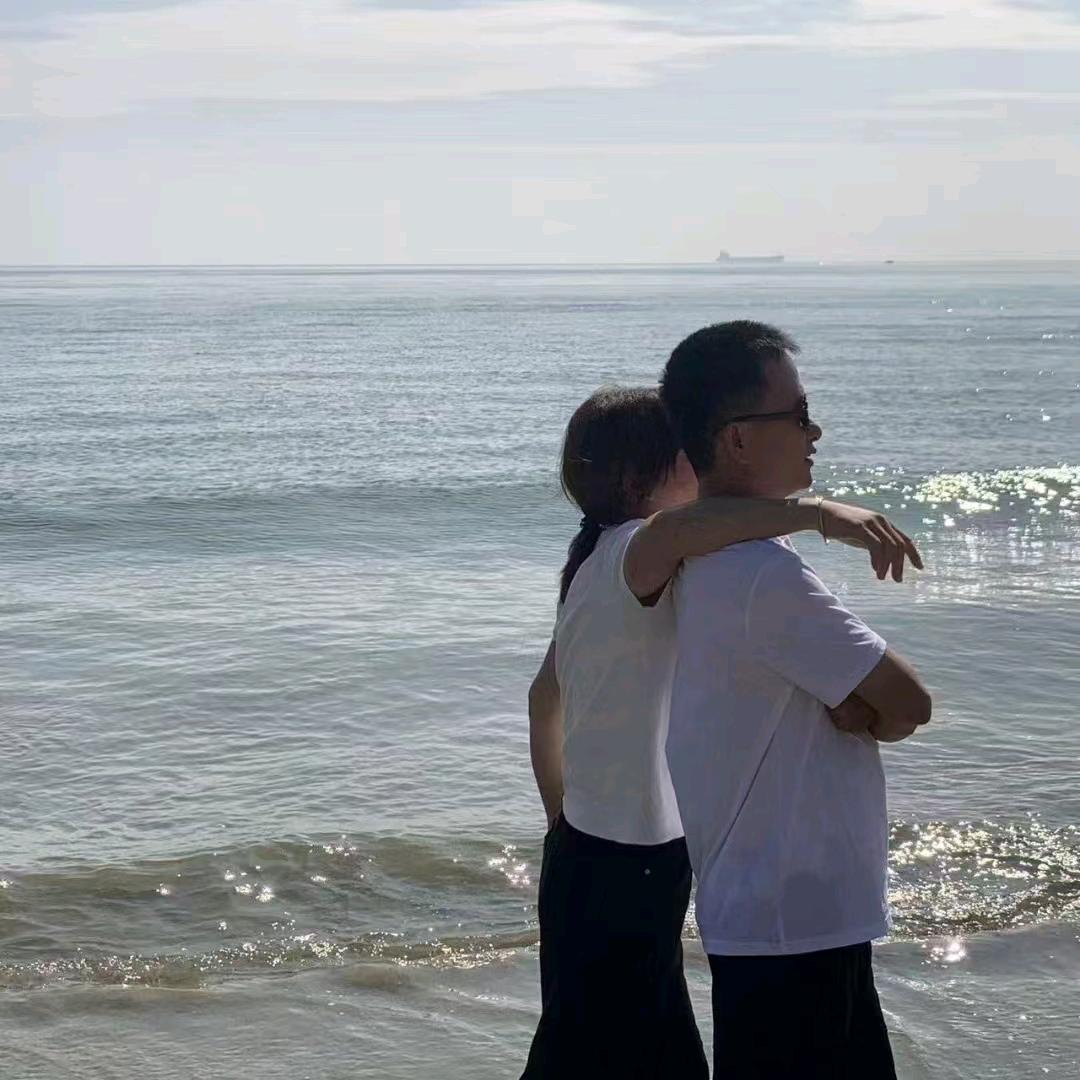 华金自动化玉石打孔/压珠机械设备