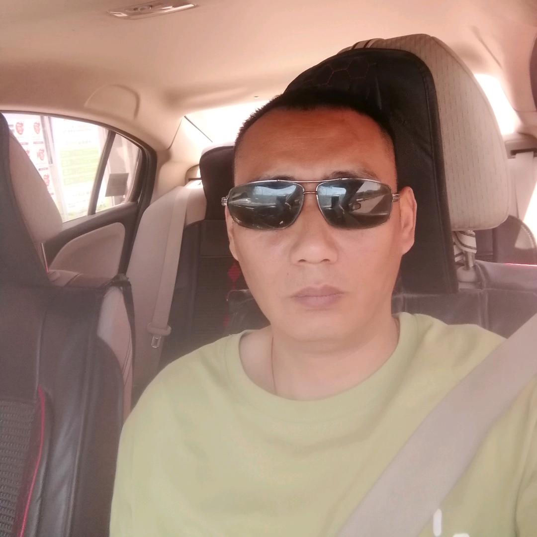 搬砖的人