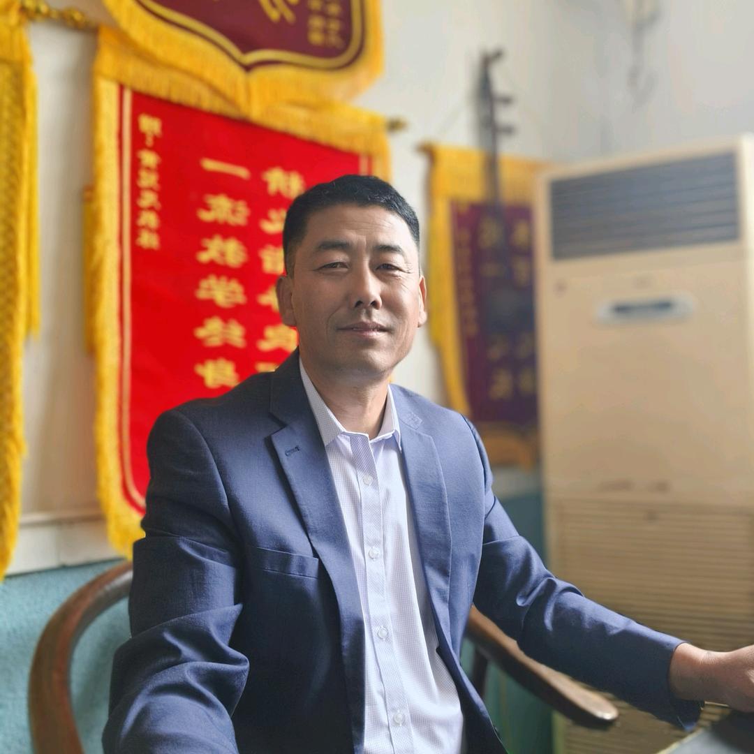 驾驶员培训黄教练