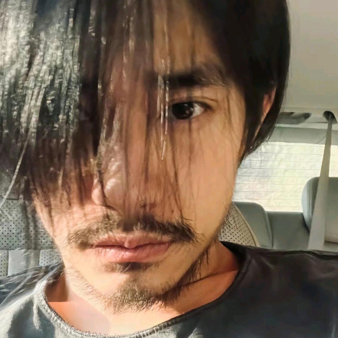 吕钦杨