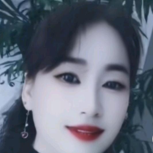 我很美，我也很坚强