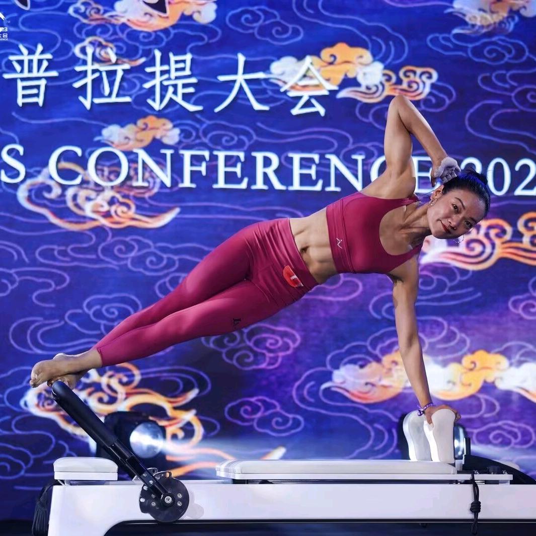 杨立红