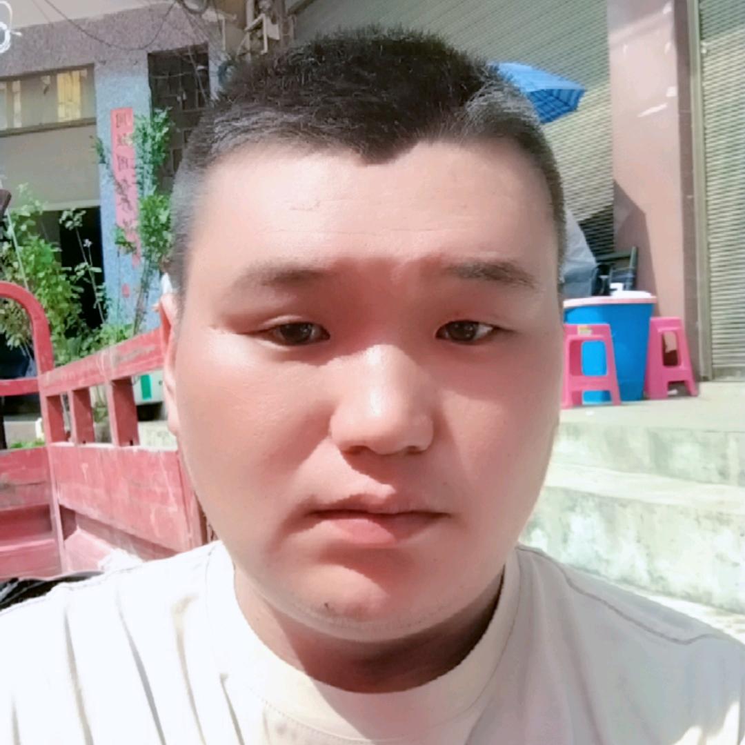 盘州保基苗族小心