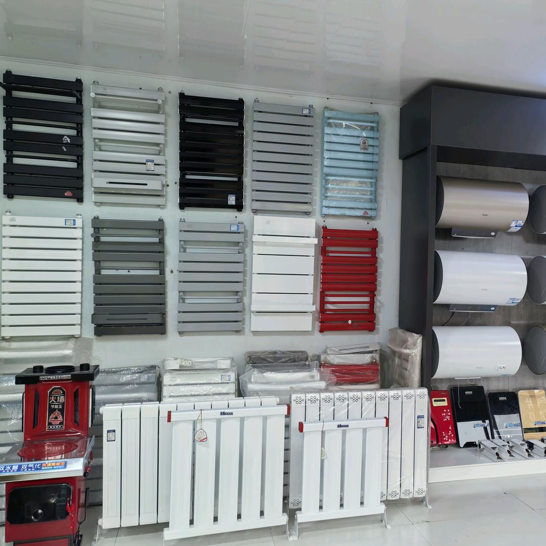 临沂太阳能暖气片批发