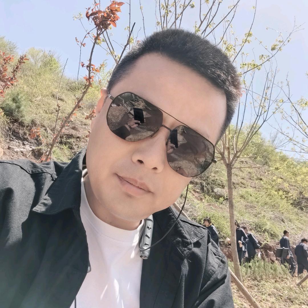 十  三