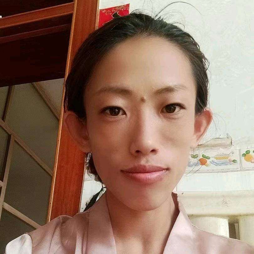 努力的婷儿