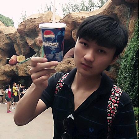 („ಡωಡ„)栓Q