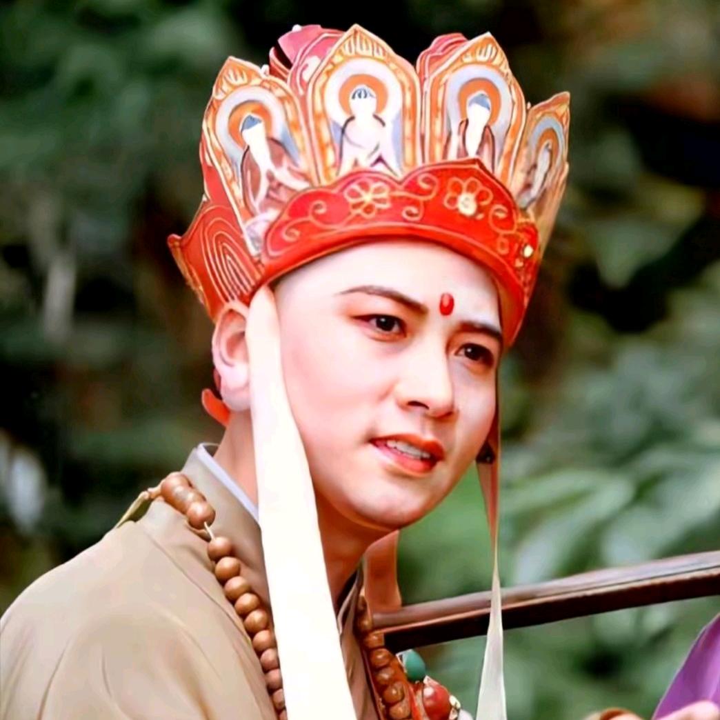 她总在梦里☘️