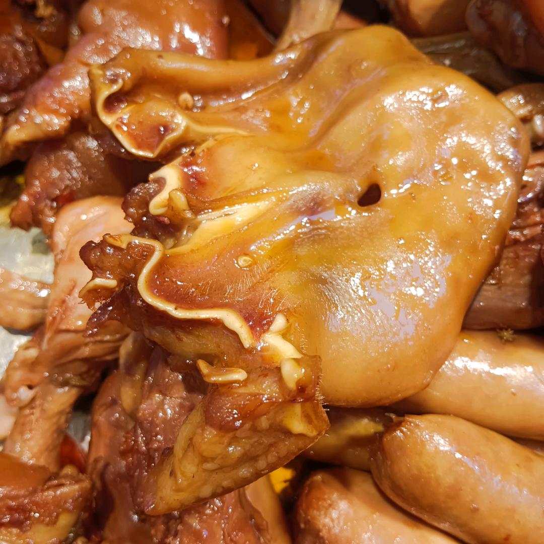 张记百里香大锅卤