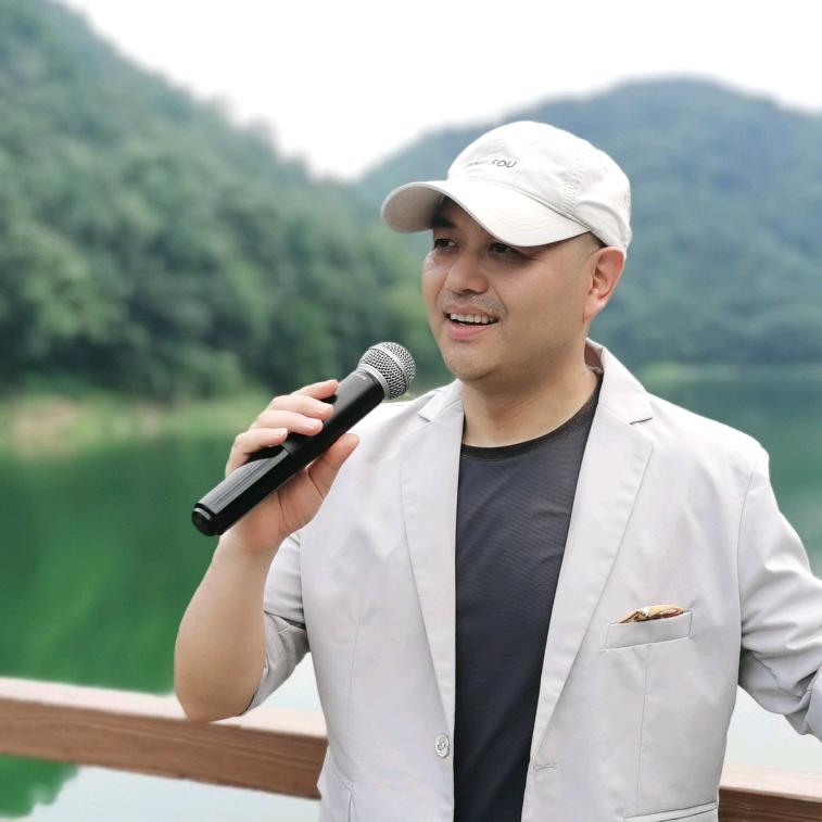 岁月歌者🎤江歌