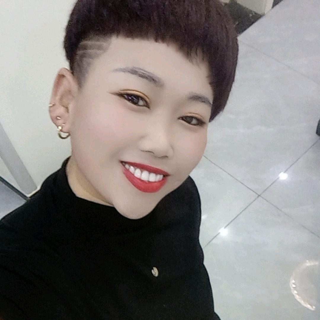 大名呼呼姐