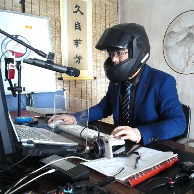 老胡加油逆袭（站起来）