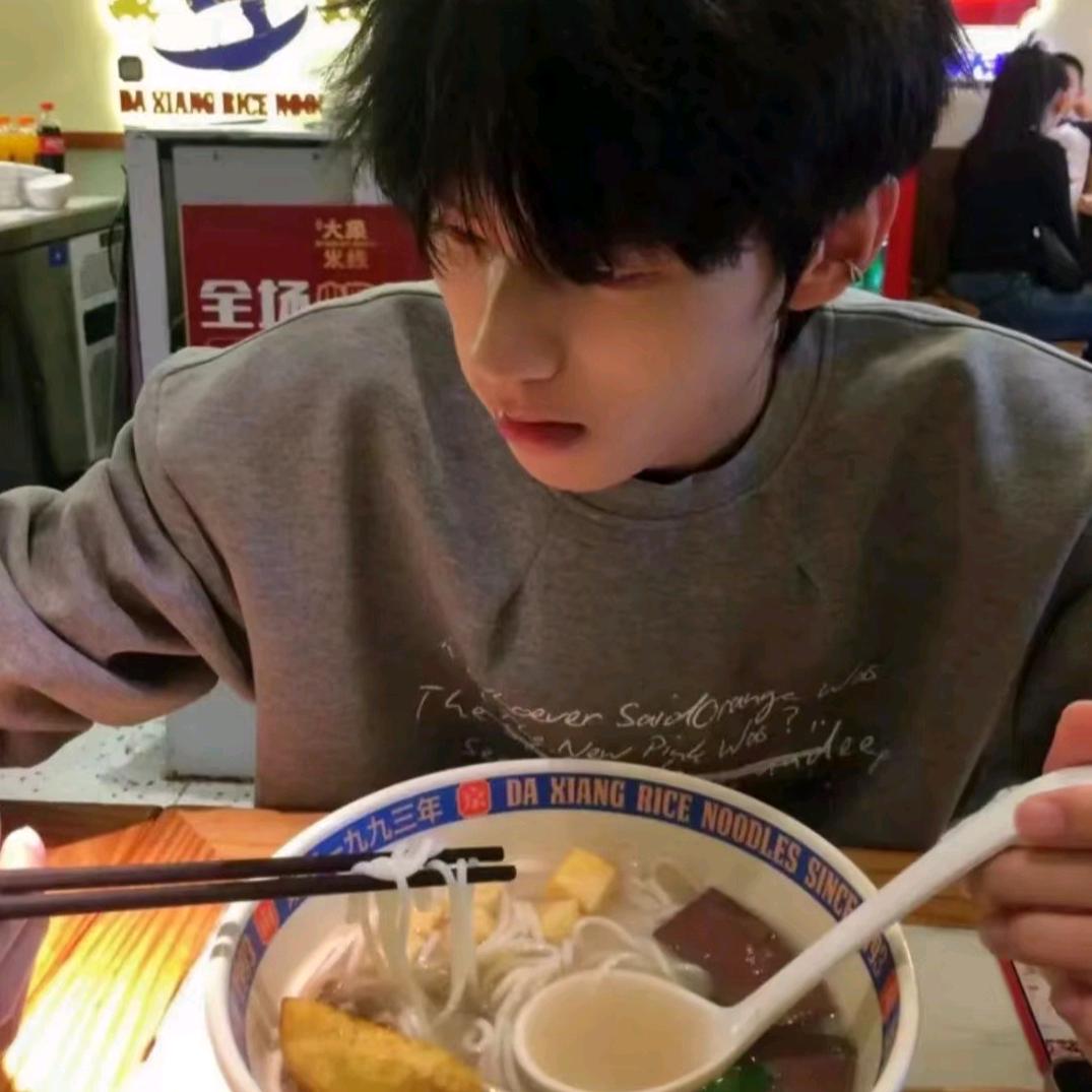 忧郁拼好饭的救赎