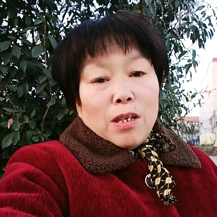 农村刘姐  晚上7点10分开播