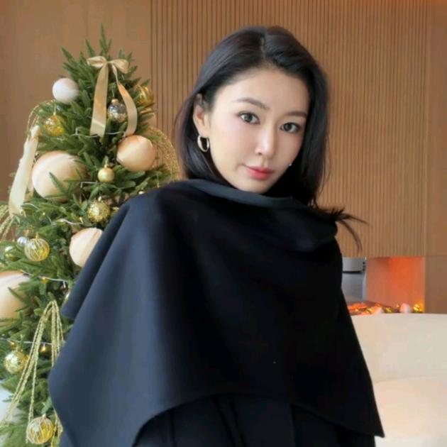 马油叶儿~精致女装穿搭