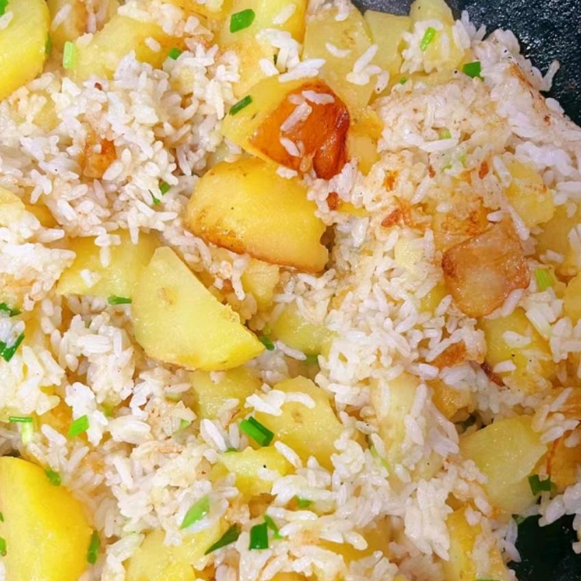 土豆洋芋饭