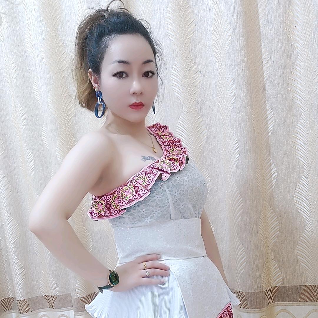 我们之间——相隔一个地球