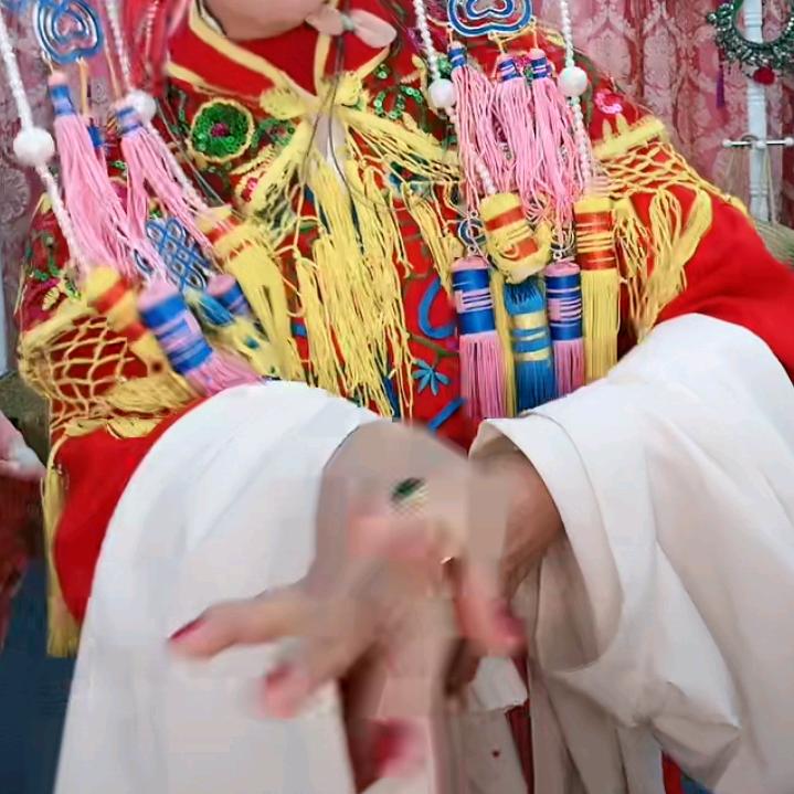 刘富贵9996/＜亻7