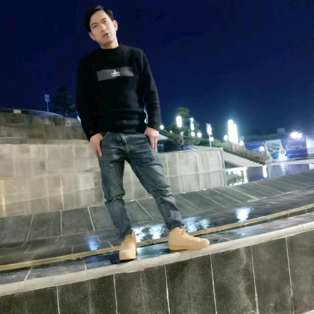 王岩