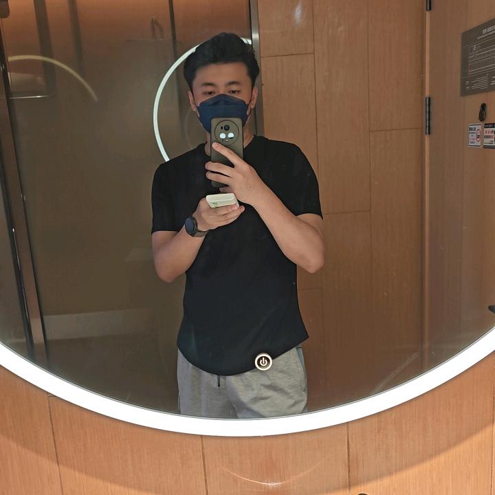 和光也同尘