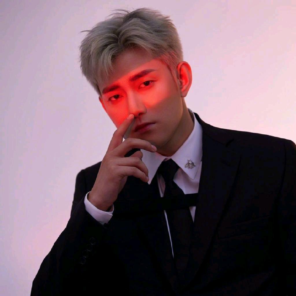 心若向阳🐸🍈-关注阿哲1127生日会