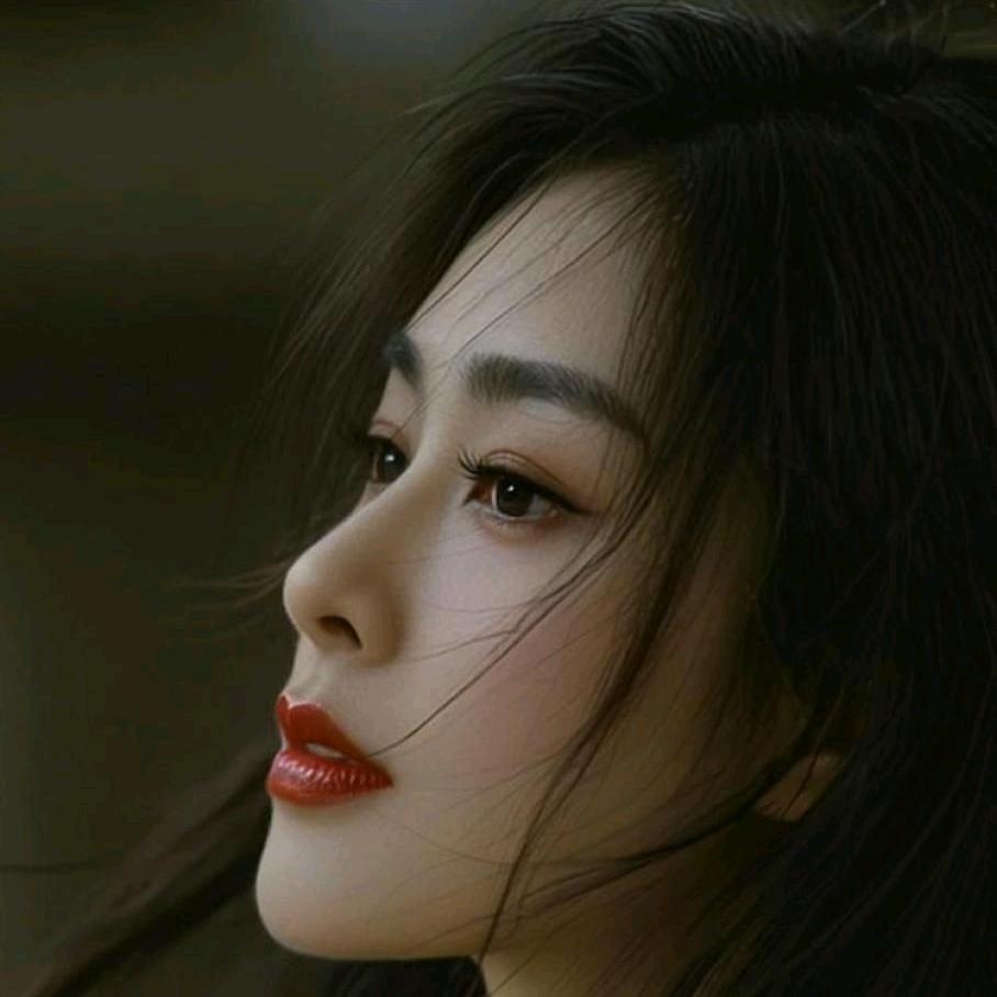 单身姐姐在等你，独来独往