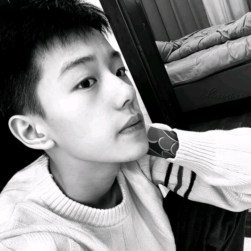 亦辰    ♡