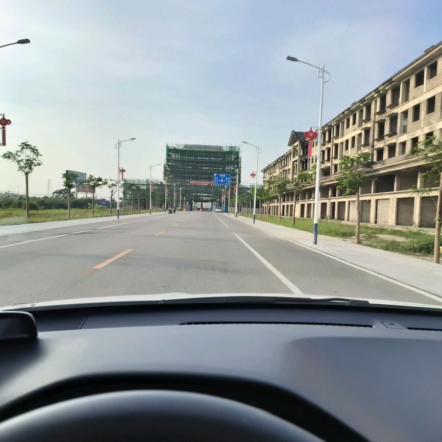 小  陈