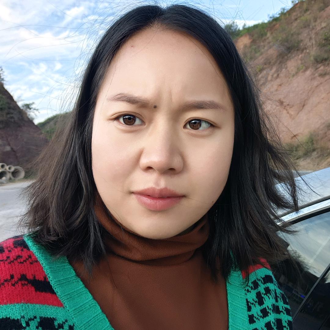 逸逸麻麻（全职带娃）