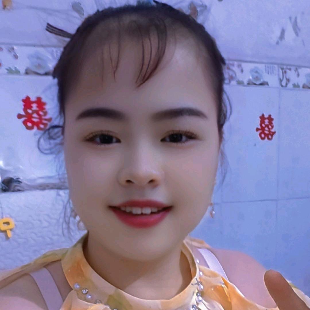 爱笑的英姐