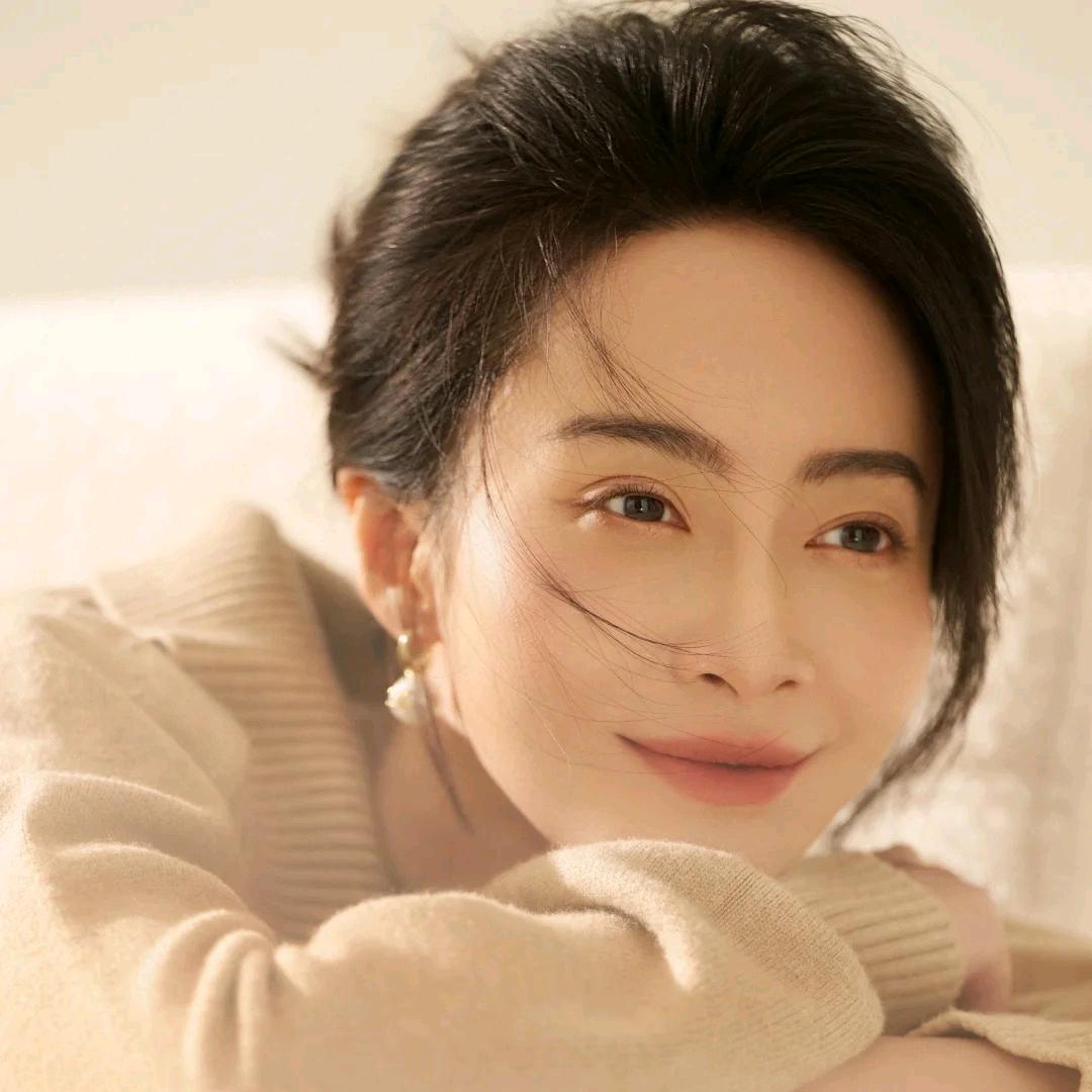 怡芬读书