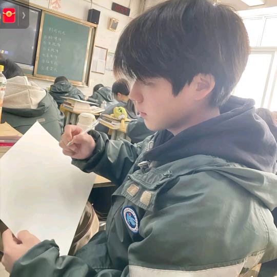 艾艾真可爱♥