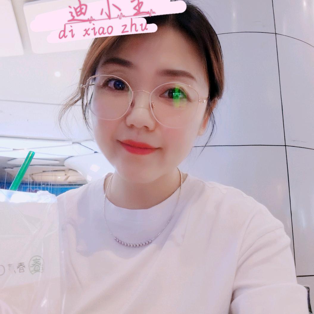 玲姐和她的猫猫、狗狗