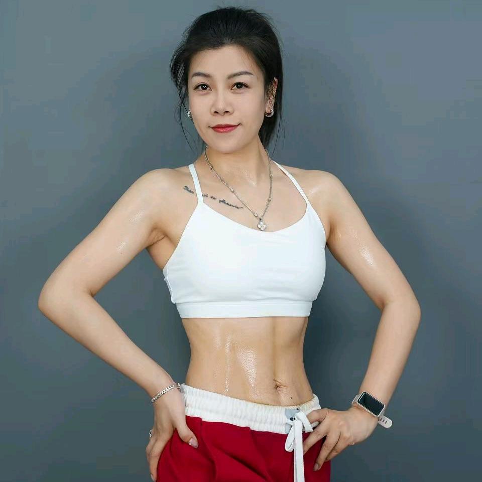 美玲有氧健身（晚18：30）