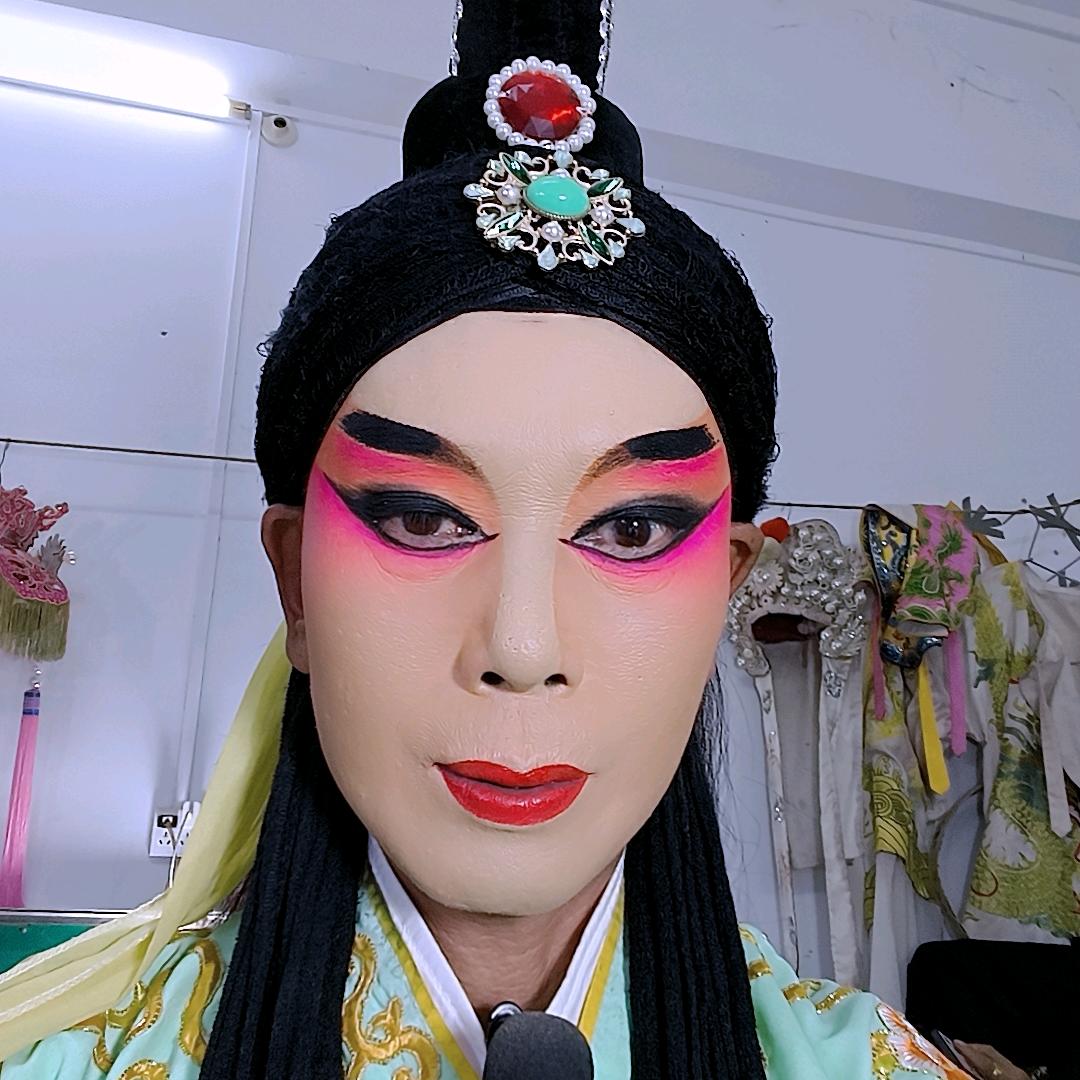 欢迎大家进入直播间观看，