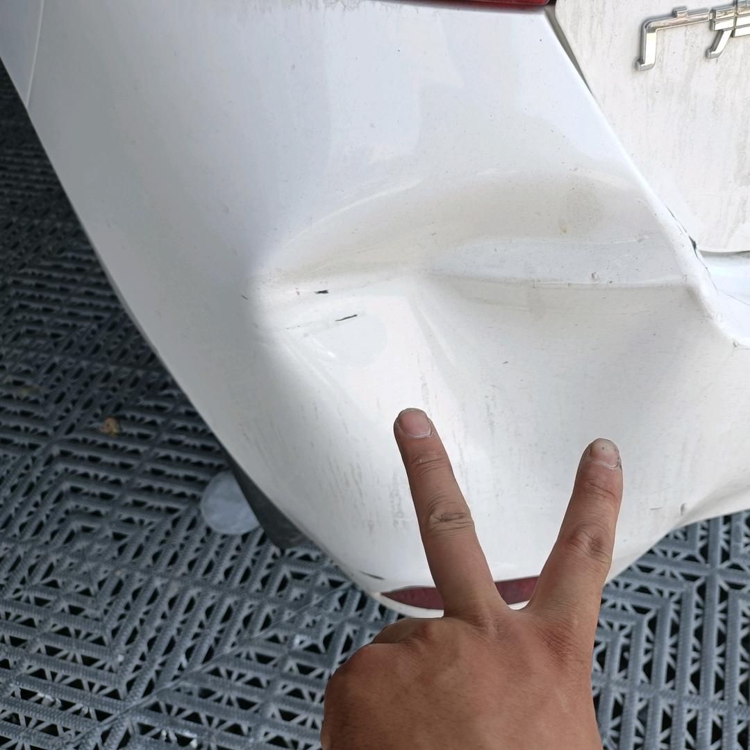 巨野县匠心汽车钣金烤漆免喷漆凹陷修复