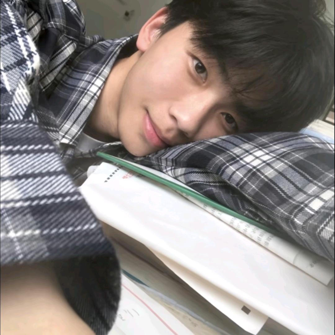 蜡笔不小心ᵧ