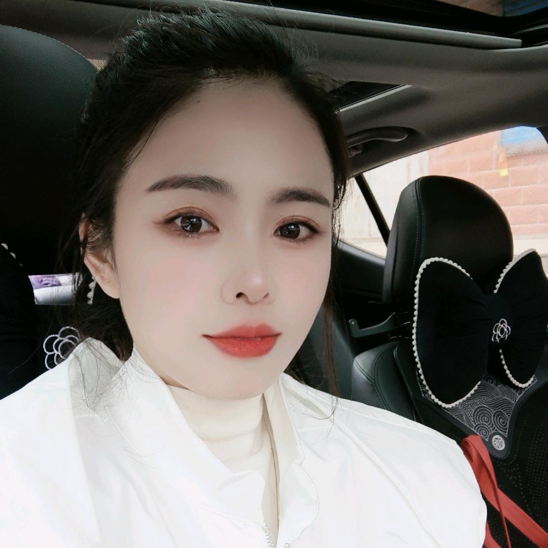 小小晶~