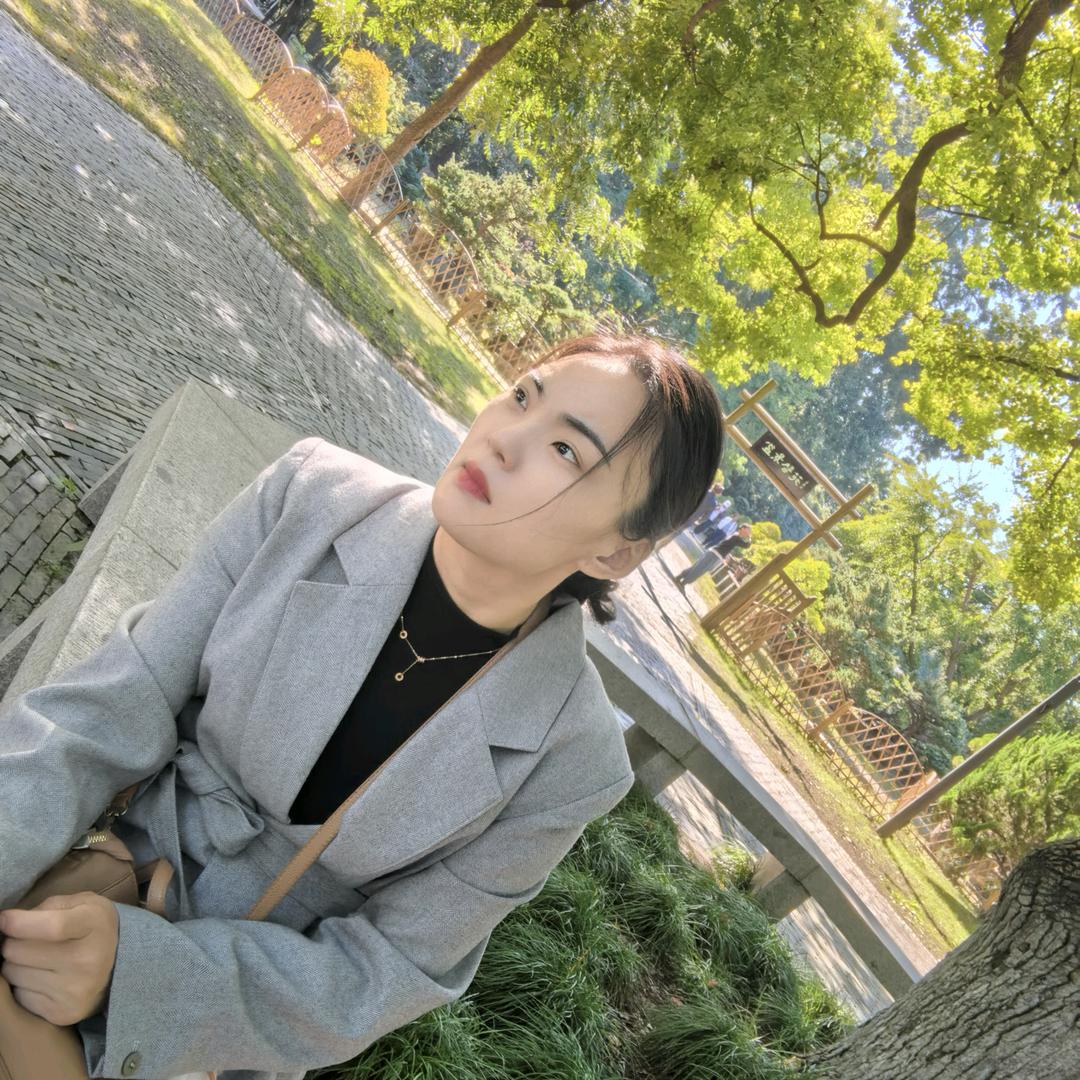 ღ᭄一半醒ღ᭄