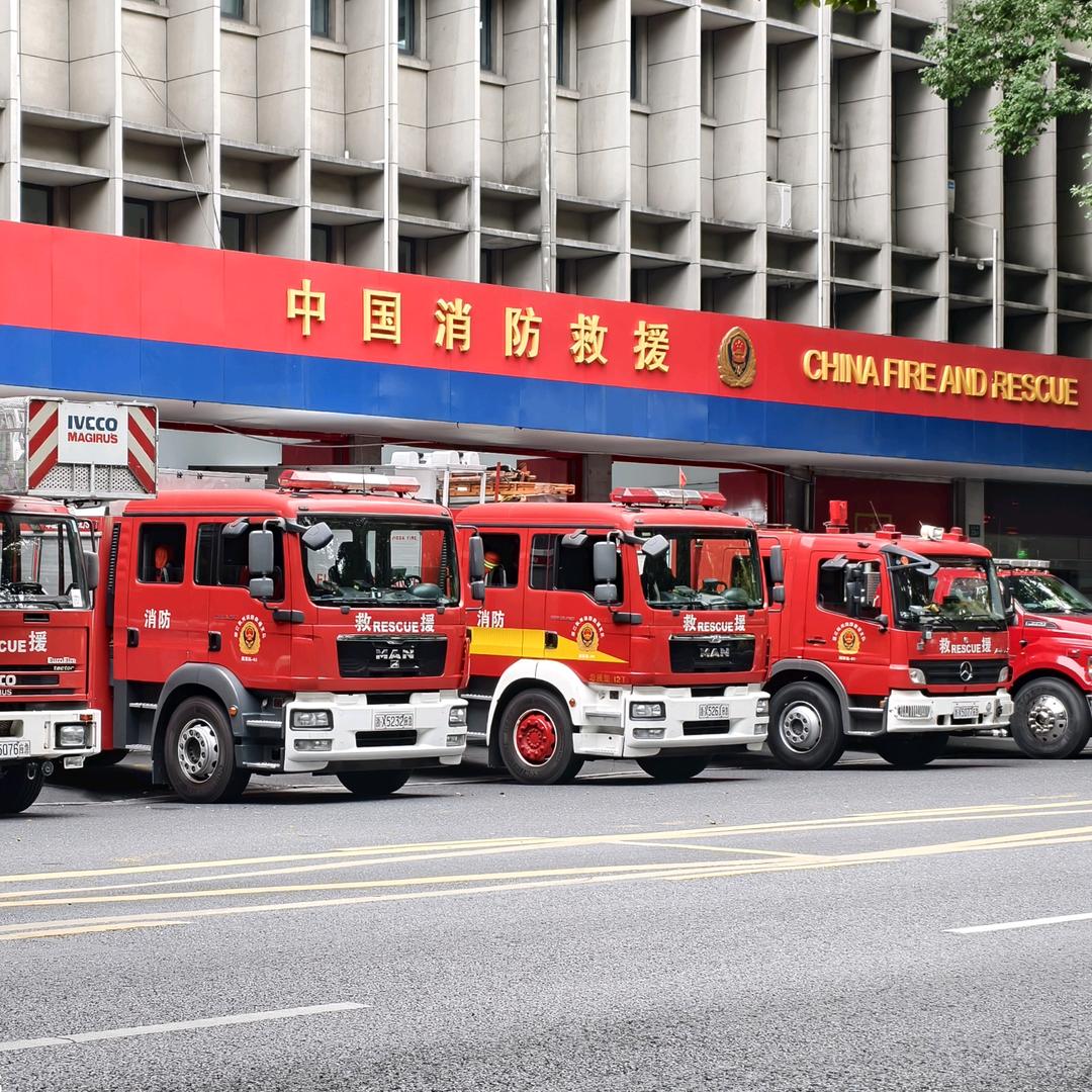 แจ็คเก็ตหนัง暖心向美