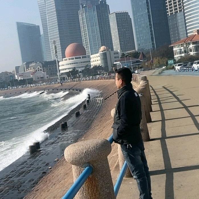 我正在吹口哨