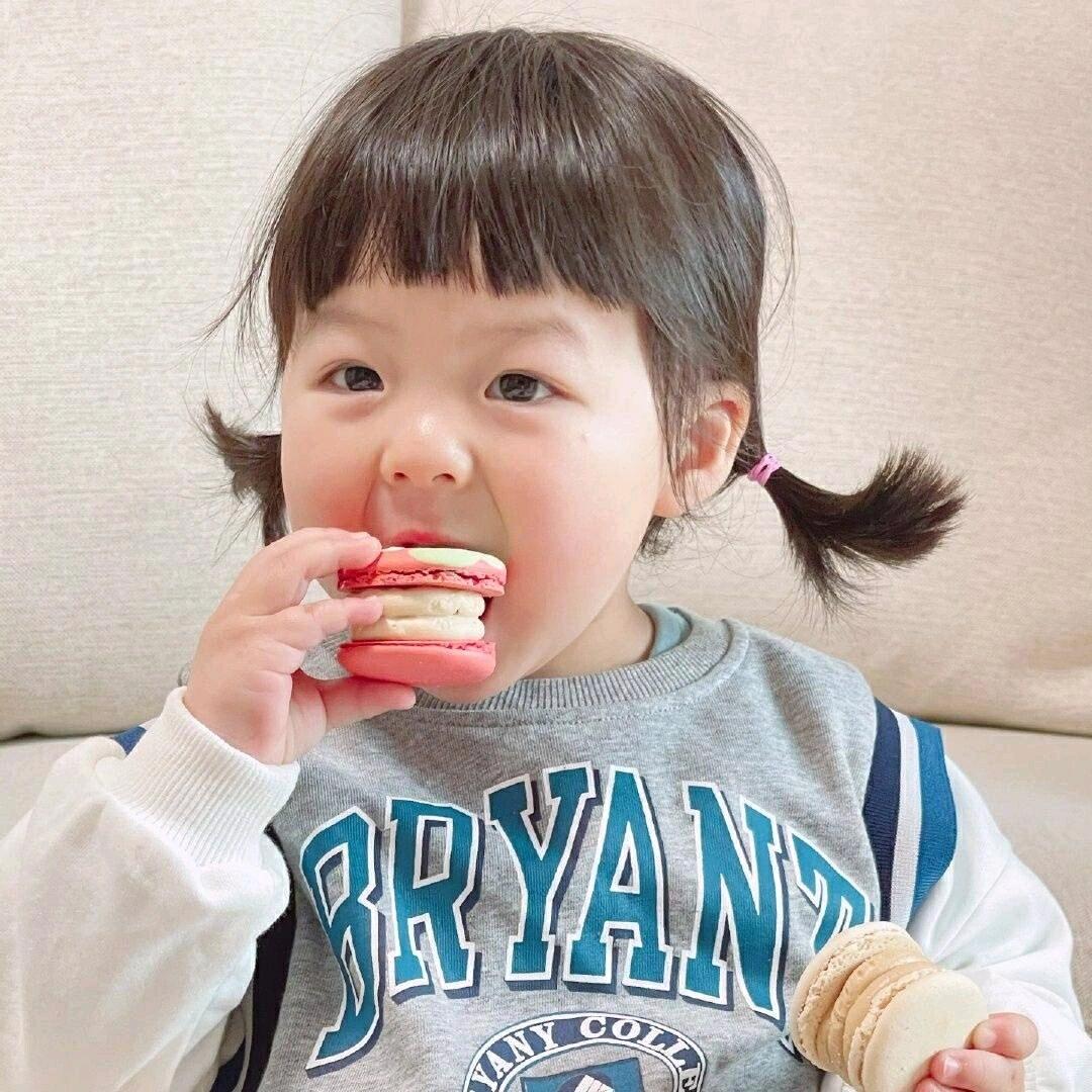爱吃零食的小宇