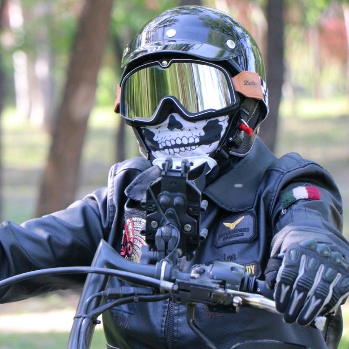 MOTO阿毅