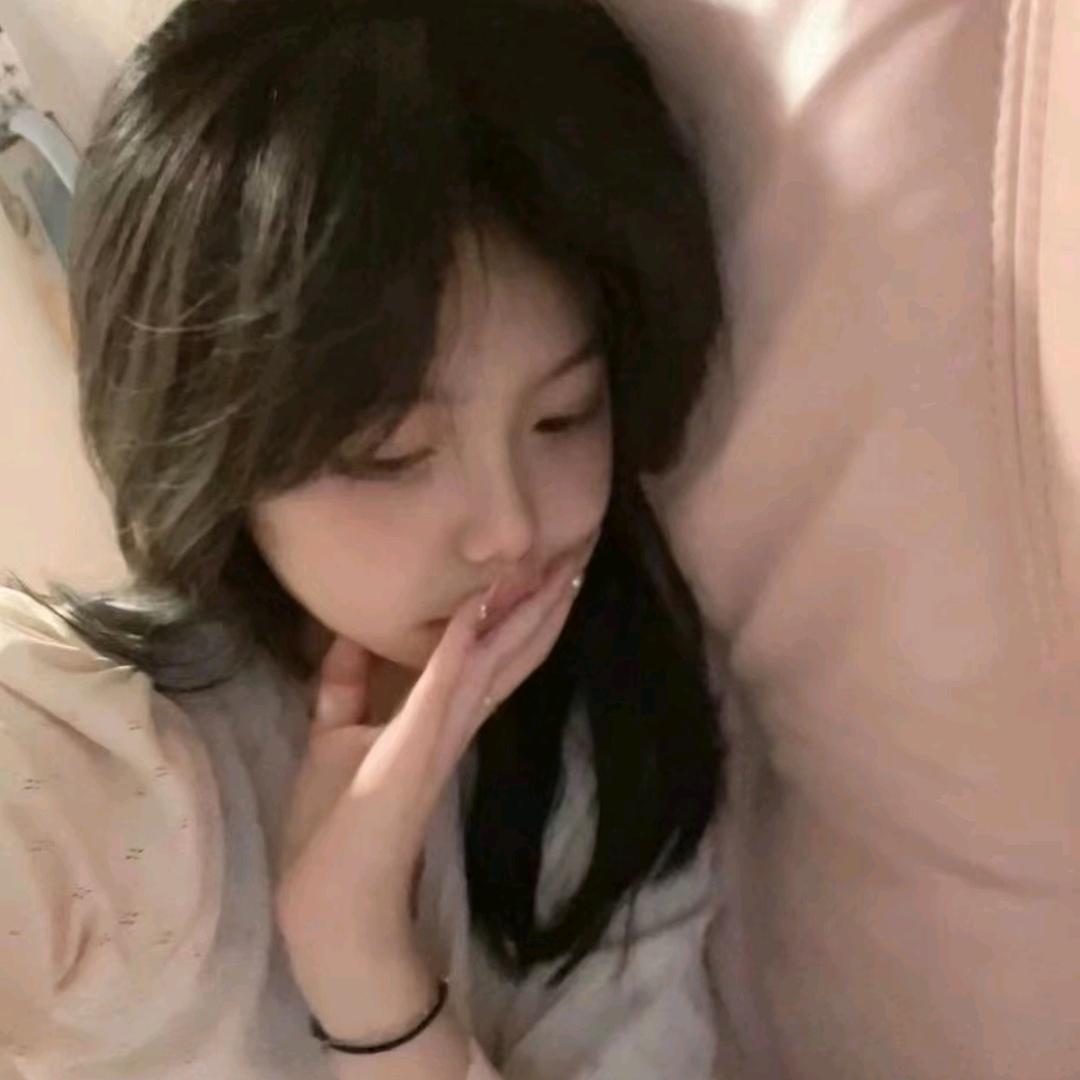 宋池曦.