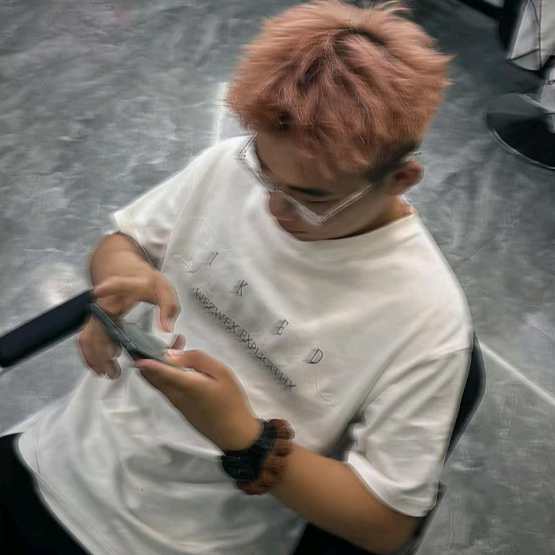 一铭美发皓轩