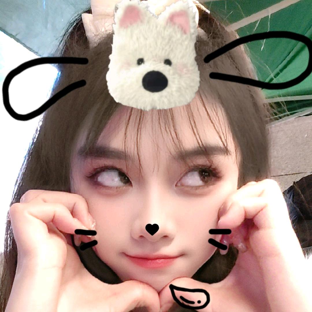 小草莓敢爱😘敢恨🥰