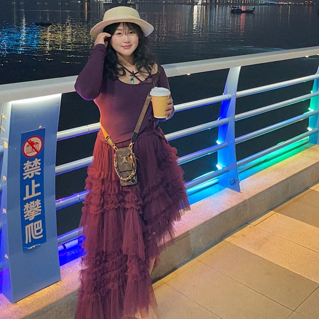 💞ℳღ᭄幸运姑娘ꦿ꯭꧔伊伊💞