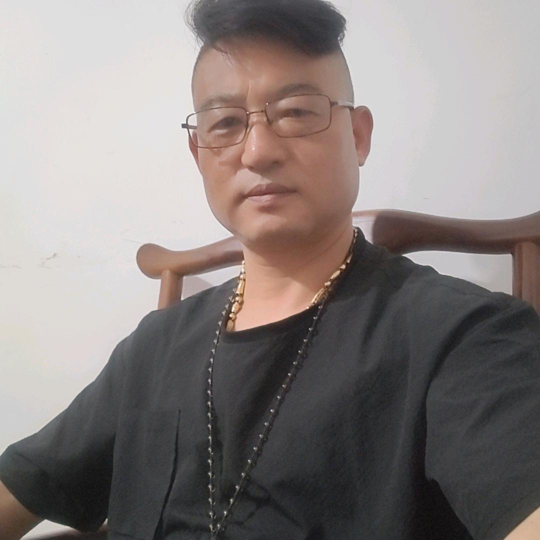 罗雪辉