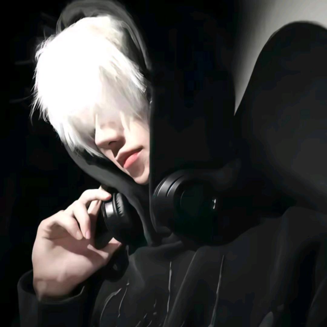 ✨𝓘𝓼.侯卿