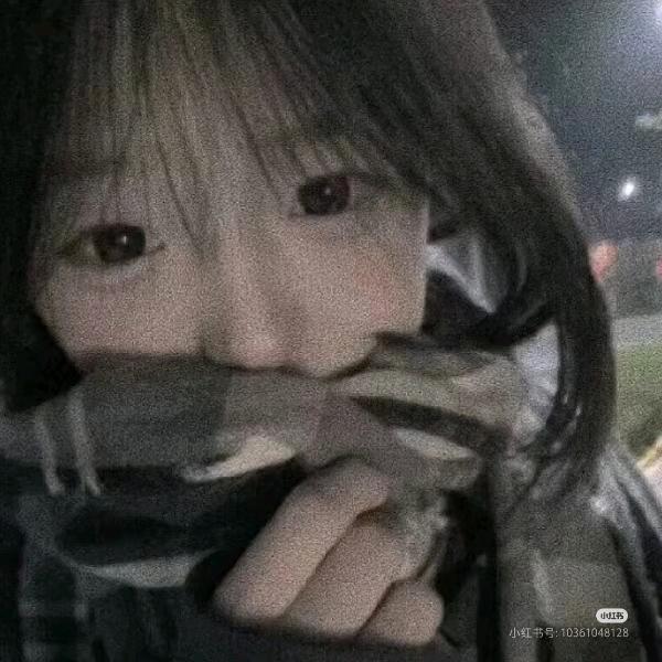 蓝桉姐姐”